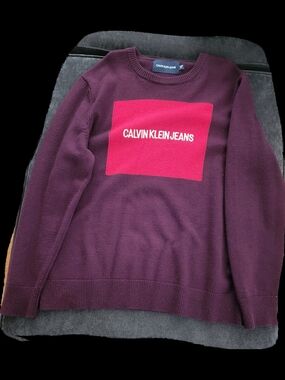 Calvin Klein Jeans Men's Burgundy Crewneck Sweater with Red Logo